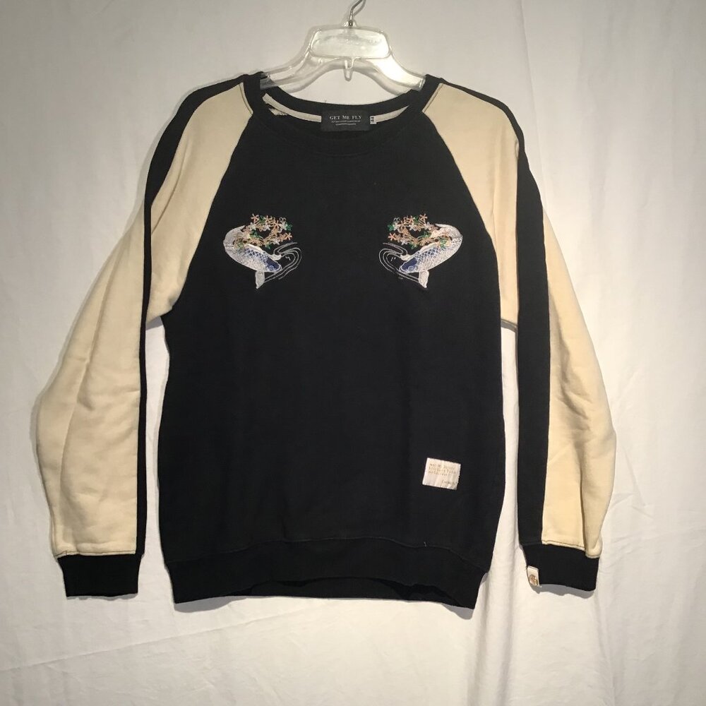 Get Me Fly Sweatshirt with Japanese Koi Graphic Size 44